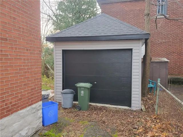 Additional image 8 of 43 Sterling St