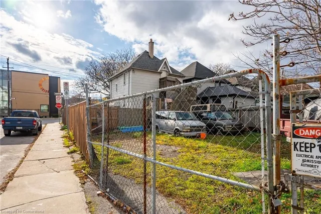 Additional image 12 of 427 Cannon St