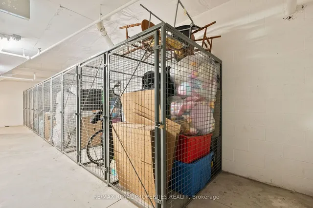 Additional image 34 of 5240 Dundas St Unit B201