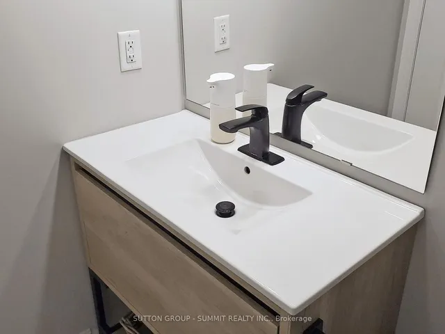 Additional image 22 of 5327 Upper Middle Rd Unit 307