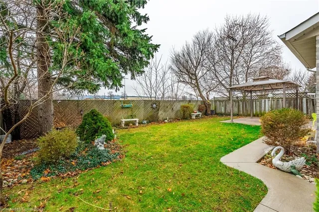 Additional image 36 of 22 Cresthaven Dr