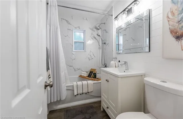 Additional image 17 of 31 Academy St