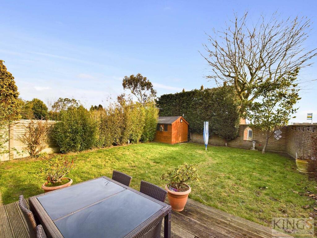 Additional image 16 of Roestock Lane, Colney Heath, AL4