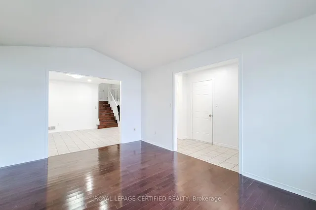 Additional image 8 of 482 Berkindale Dr