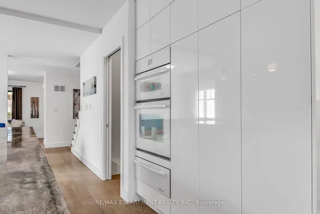 Additional image 11 of 365 Delaware Ave