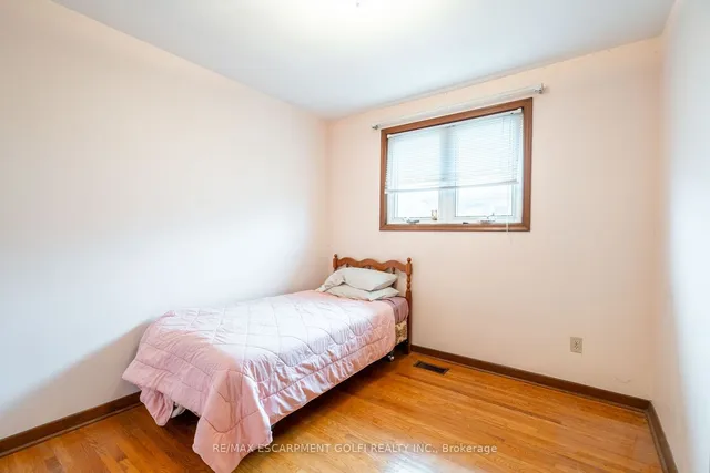 Additional image 16 of 98 Summercrest Dr