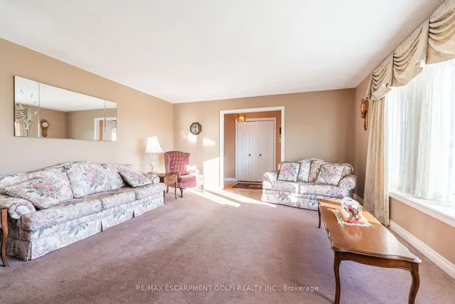 Additional image 6 of 8560 Leeming Rd