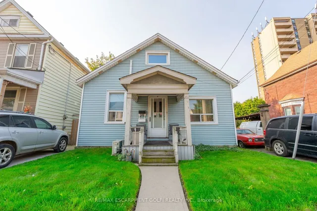 Additional image 7 of 26 Huron St