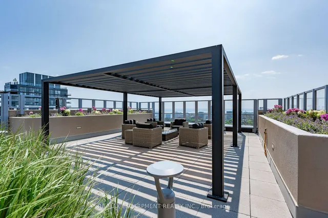 Additional image 33 of 2025 Maria St Unit 1508