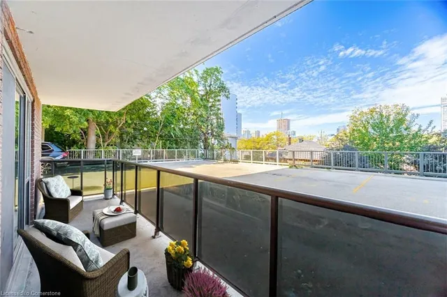 Additional image 40 of 81 Charlton St Unit 101