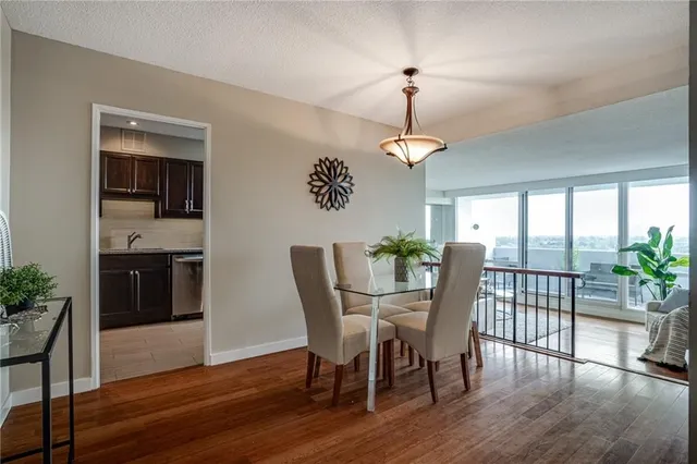 Additional image 5 of 250 SCARLETT Rd Unit PH 2012