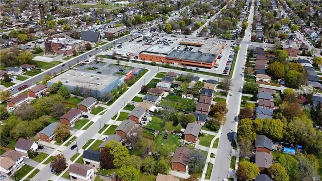 Additional image 36 of 383 East 22nd St