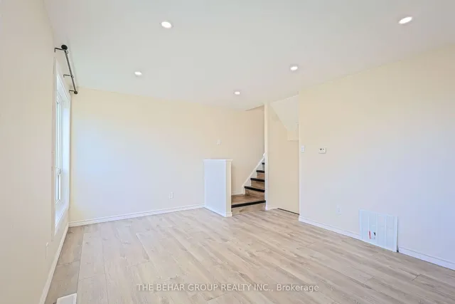 Additional image 16 of 11 Queenslea Dr Unit 149