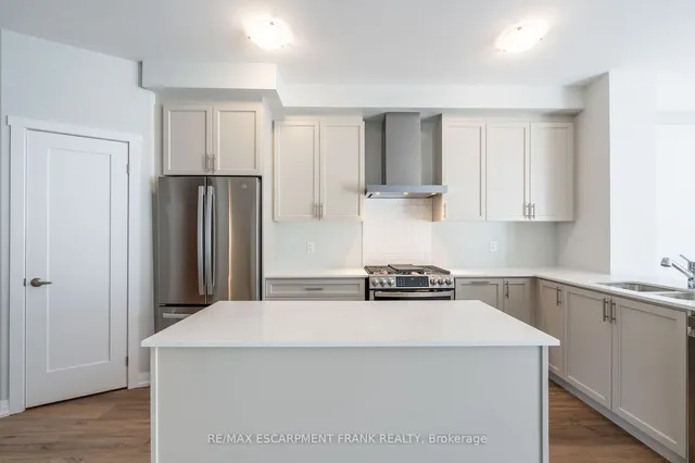 Additional image 15 of 237 Lormont Blvd