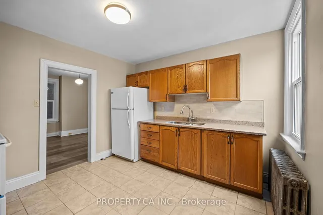 Additional image 10 of 54 Frederick Ave