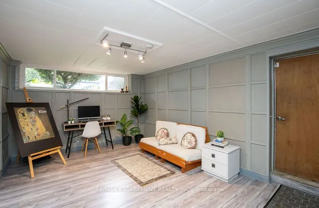 Additional image 34 of 341 Clarendon Dr