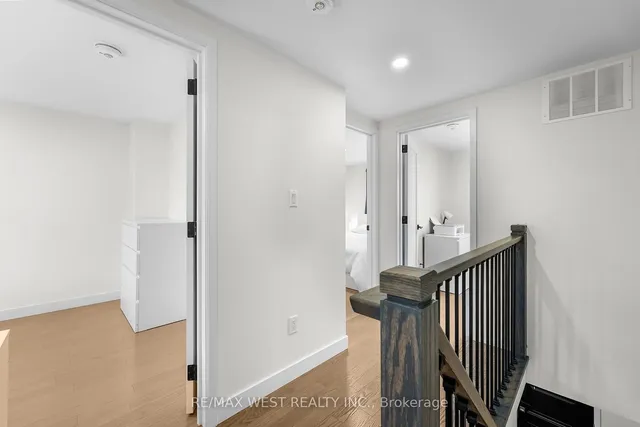 Additional image 27 of 110 Avondale St