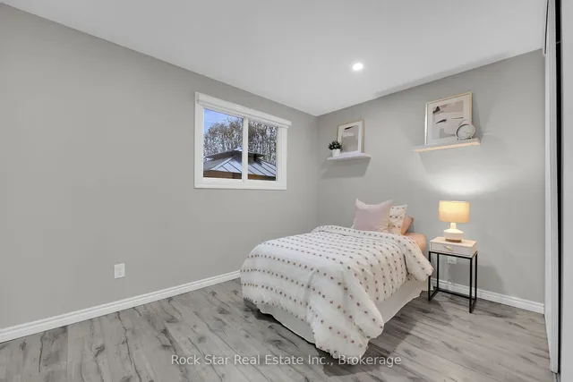 Additional image 21 of 75 Queen Victoria Dr