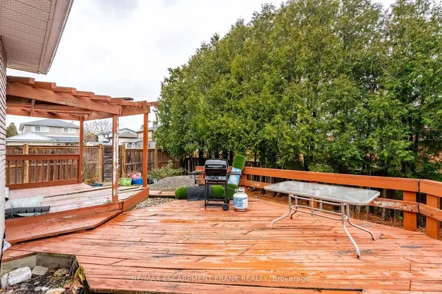 Additional image 39 of 7 GRANDOAKS Dr