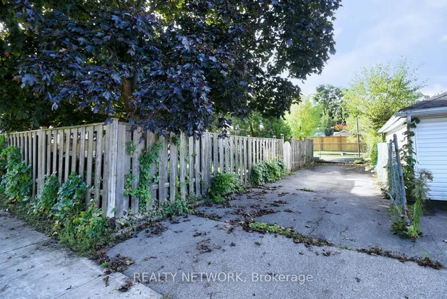 Additional image 23 of 174 East 12th St