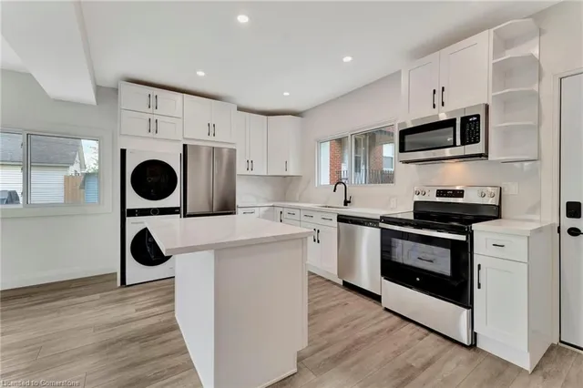 Additional image 9 of 306 Paling Ave