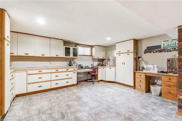 Additional image 16 of 1602 Highway 6