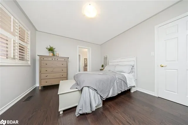 Additional image 17 of 599 Nairn Cir