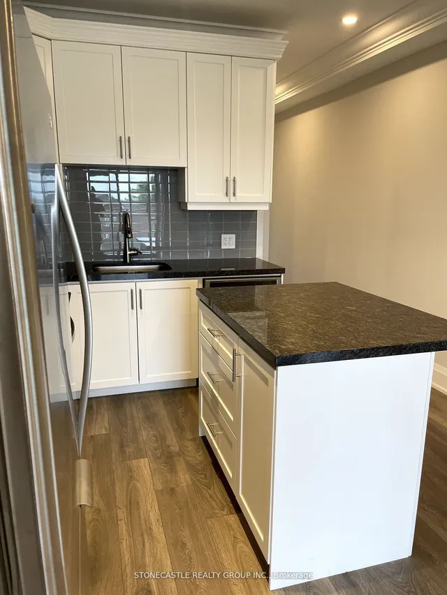 Additional image 8 of 4040 Upper Middle Rd Unit 323