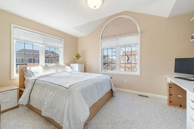 Additional image 26 of 697 Auger Terr