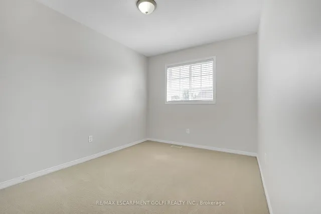 Additional image 29 of 151 Green Rd Unit 12