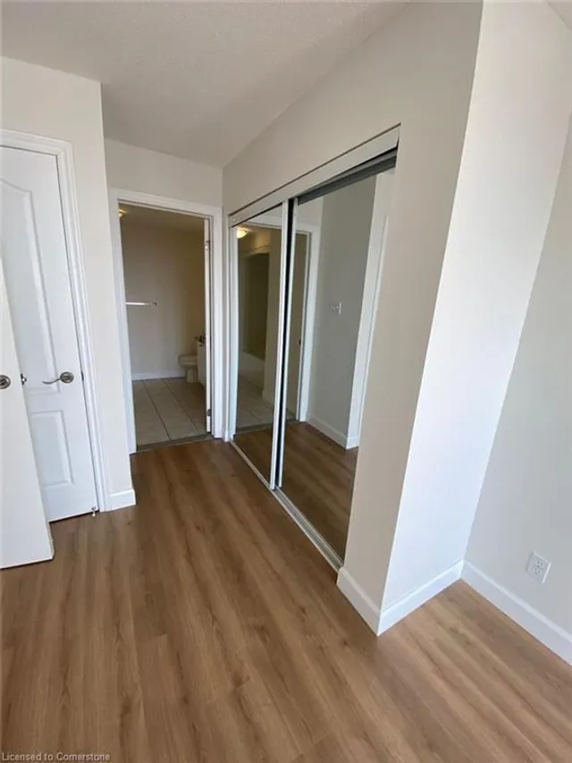 Additional image 25 of 135 James St Unit 1206