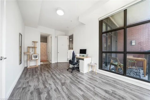 Additional image 16 of 112 King St Unit 807