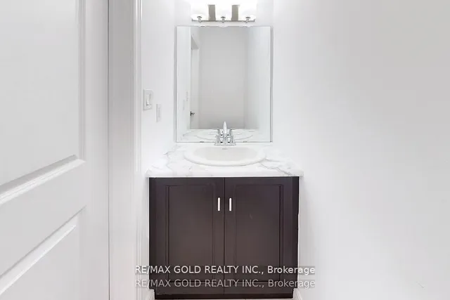 Additional image 12 of 445 Ontario St Unit 109