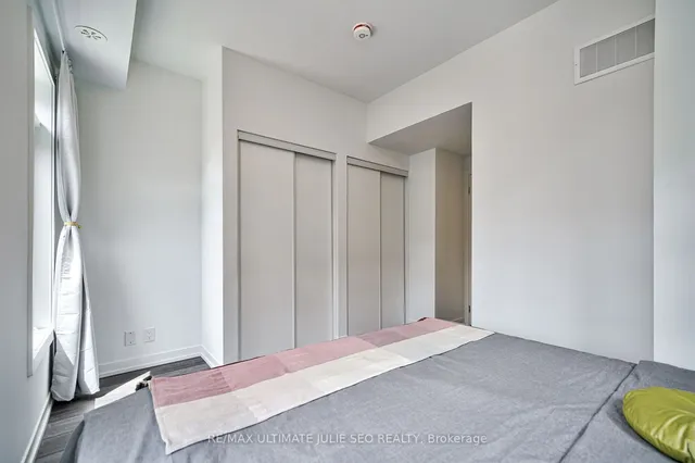 Additional image 28 of 27 SPRUCE PINES Cres