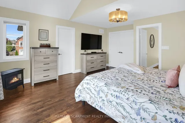 Additional image 21 of 412 Annalee Dr