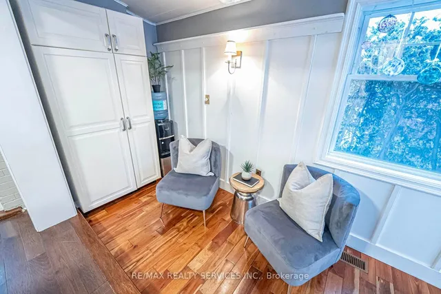 Additional image 21 of 112 Court St