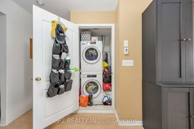 Additional image 11 of 145 Isaac Devins Blvd Unit 6