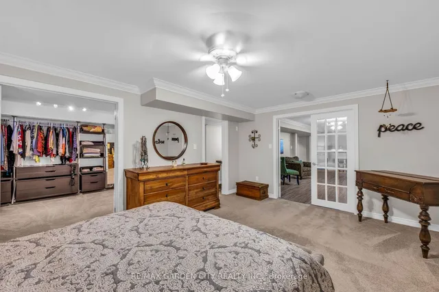 Additional image 30 of 515 North Service Rd Unit 23