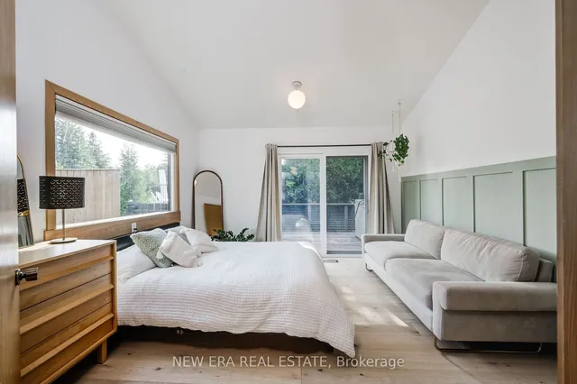 Additional image 29 of 380 Parkside Dr