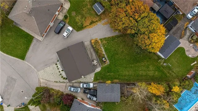 Additional image 46 of 10 Salmond Crt