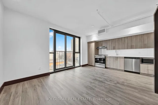 Additional image 5 of 121 King St Unit 404