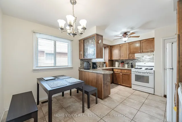 Additional image 11 of 524 East 16th St