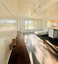 Additional image 5 of 68 The Pkwy NW