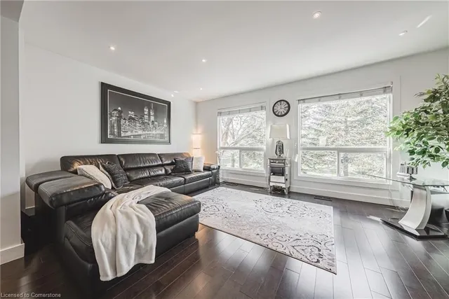 Additional image 9 of 1155 Paramount Dr Unit 26