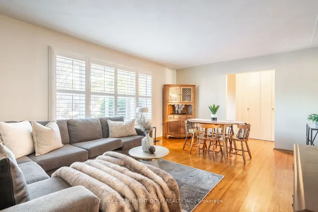 Additional image 7 of 130 KINGS FOREST Dr