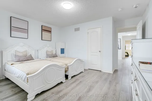 Additional image 25 of 1485 Chretien St