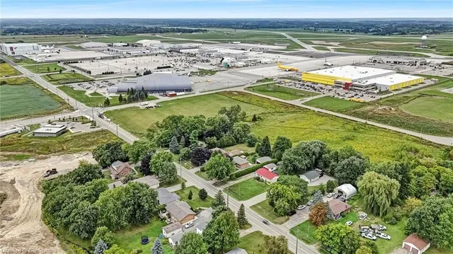 Additional image 50 of 9184 Airport Rd