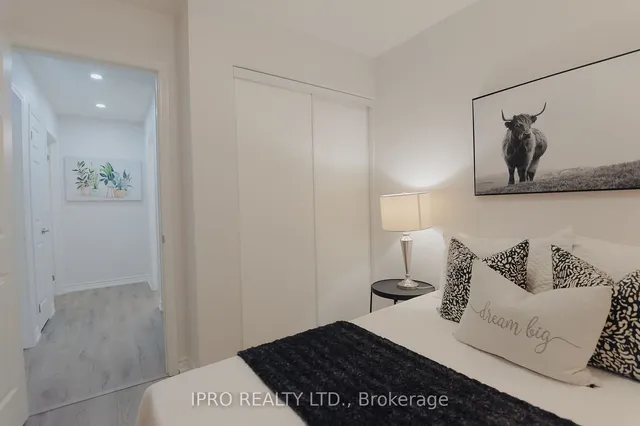 Additional image 20 of 992 Balsam Crt