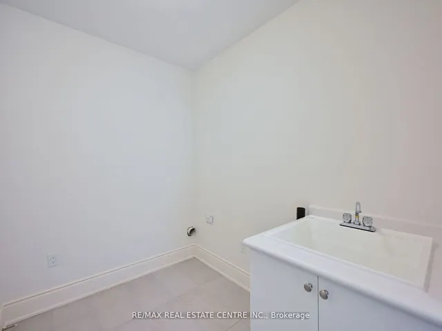 Additional image 13 of 1555 Severn Dr