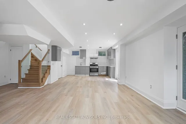 Additional image 29 of 69 Fenwood Hts